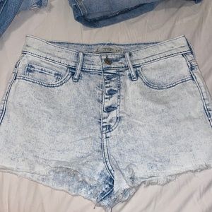Abercrombie highwaisted shorts